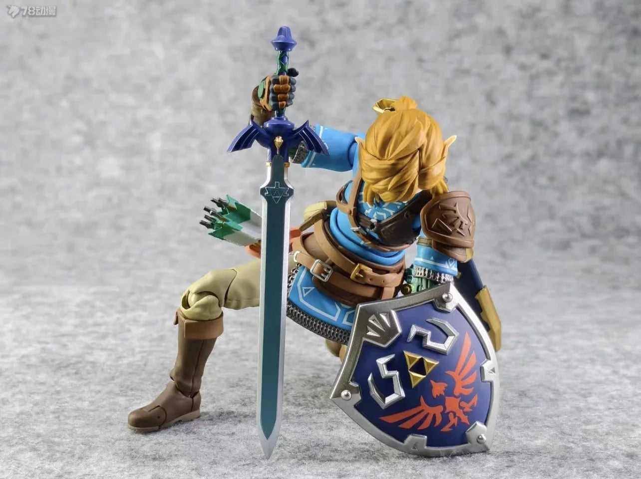 2025 new In Stock Figma626 Link The Legend Of Zelda: Tears Of The Kingdom Wild Breath Mobile Handheld Model Anime Toy